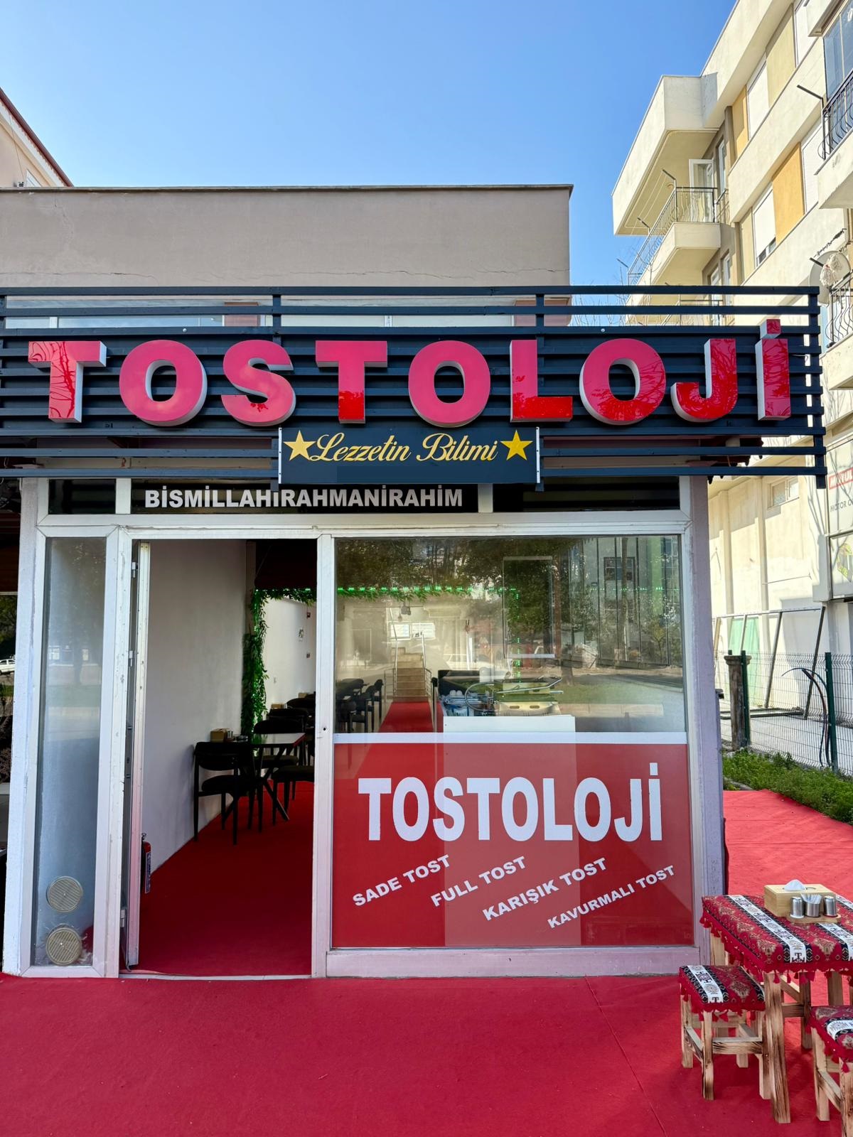 Tostoloji